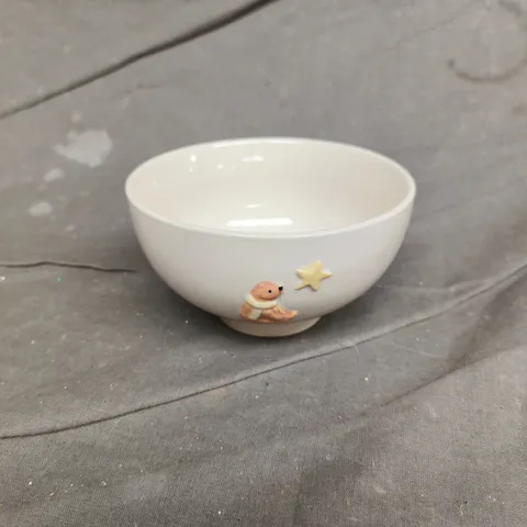 APPROXIMATELY 36 GISELA GRAHAM CERAMIC BOWLS WITH TEDDY BEAR AND STAR DESIGN