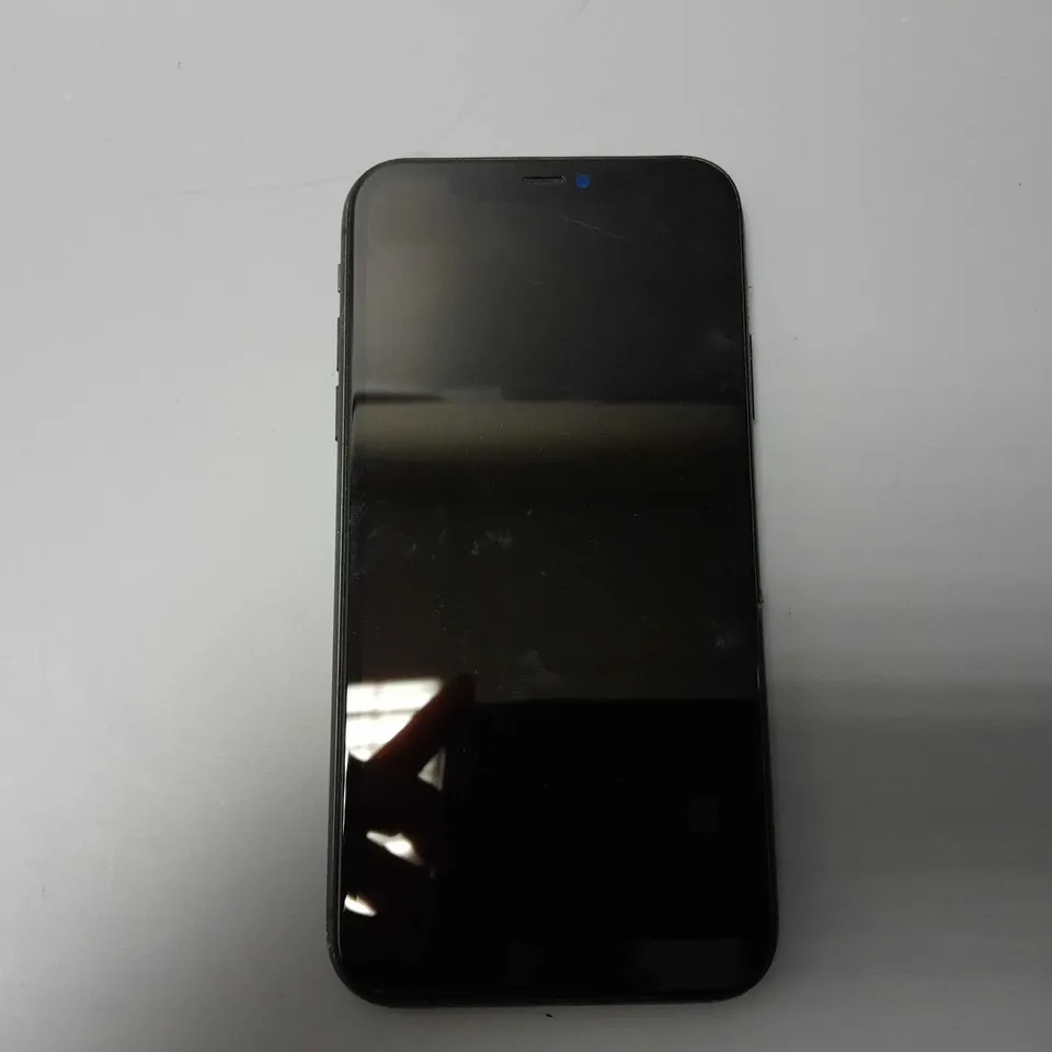 APPLE IPHONE - MODEL UNSPECIFIED