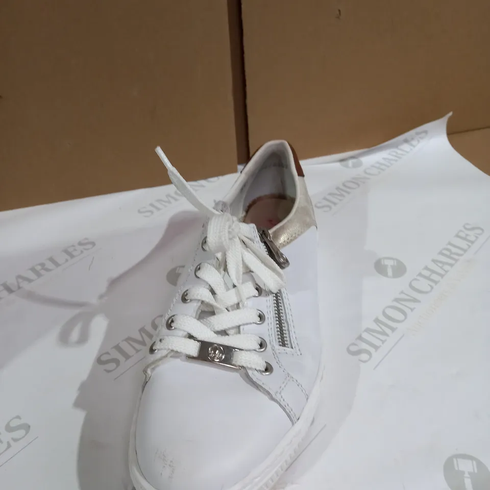 RIEKER WHITE TRAINER SIZE 6
