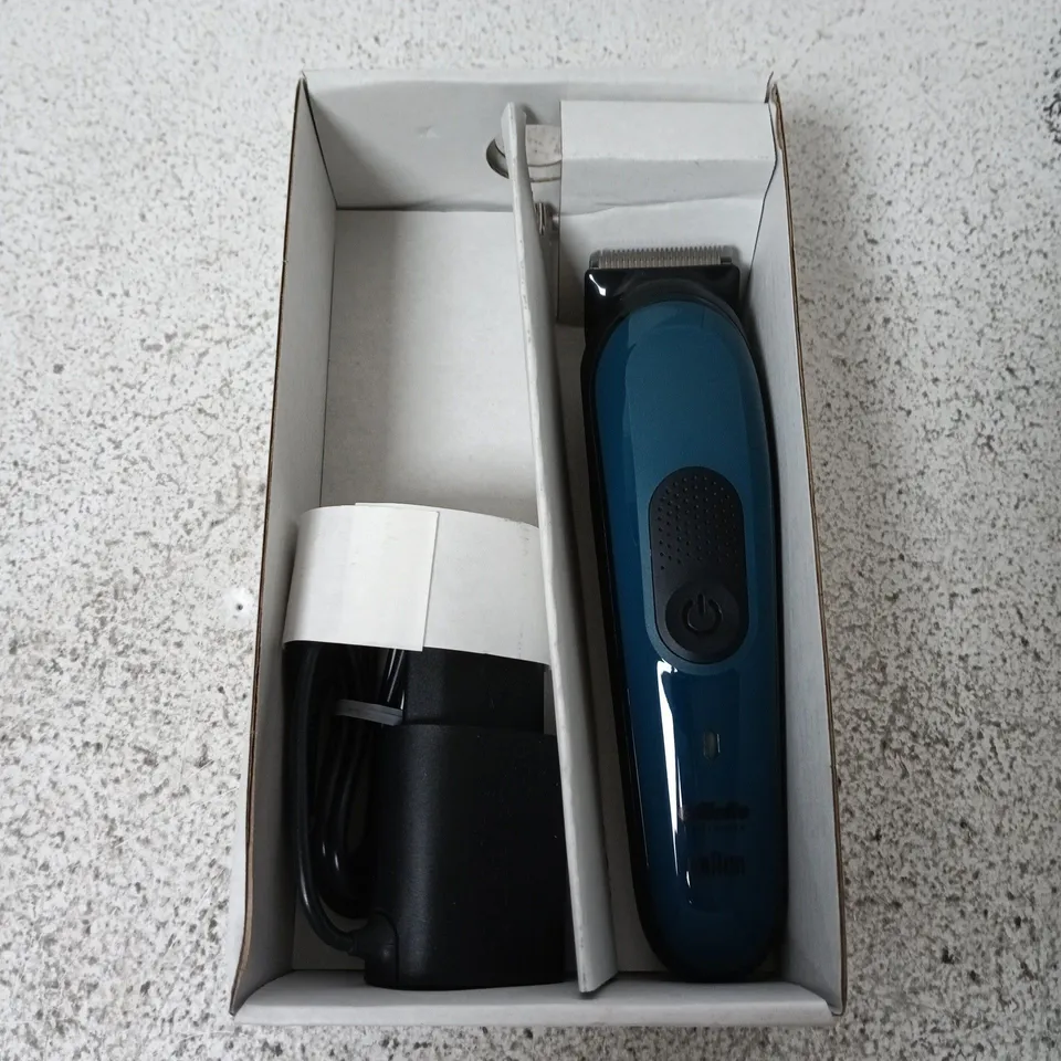 GILLETTE INTIMATE I3 TRIMMER – BLUE (BOXED) WITH SKINFIRST TECHNOLOGY