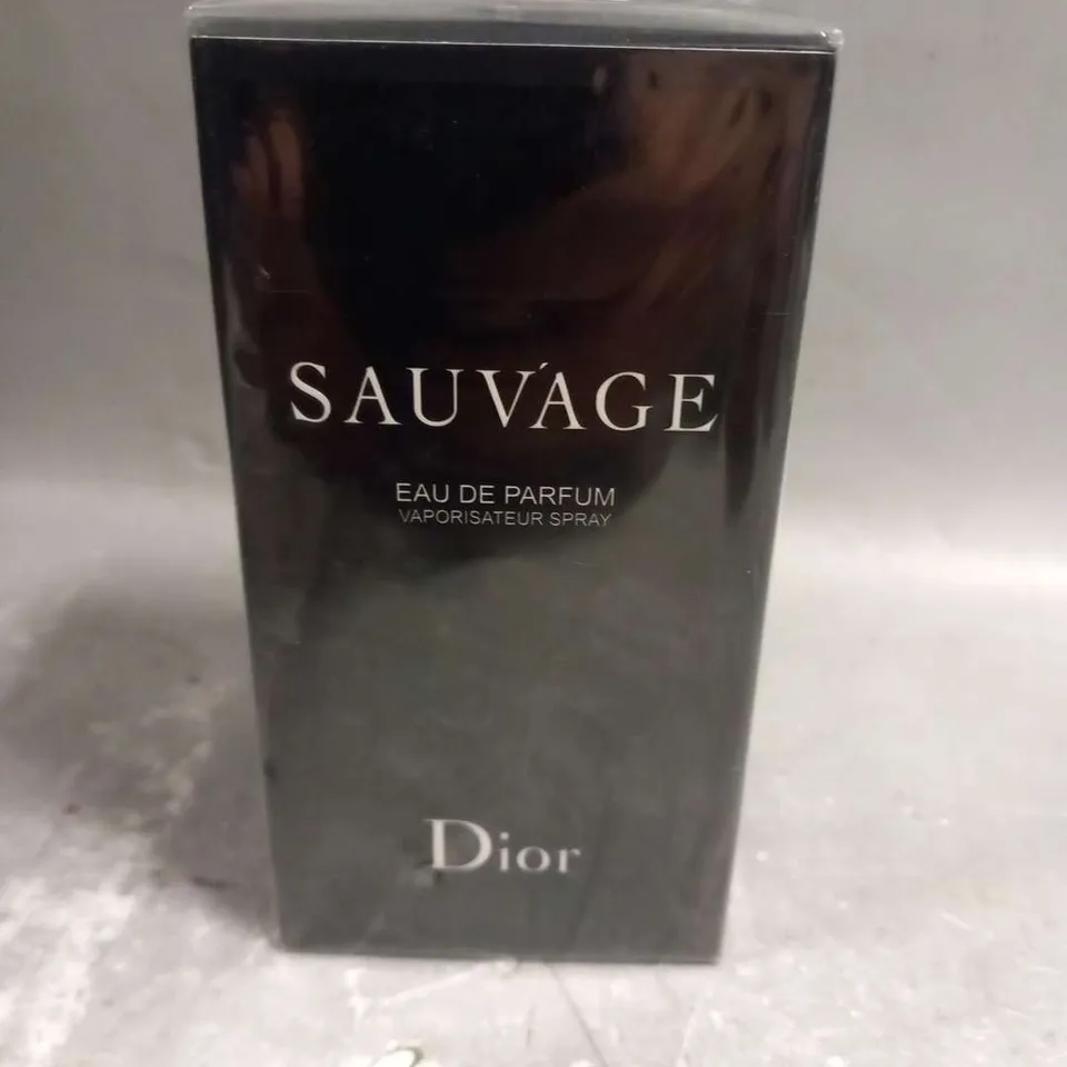 BOXED AND SEALED DIOR SAUVAGE EAU DE TOILETTE SPRAY 100ML 