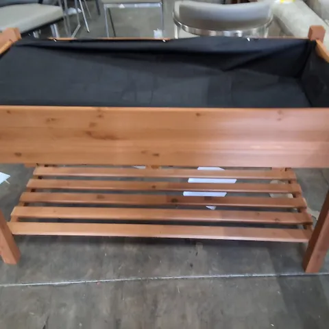 GARDEN PLANTER BOX