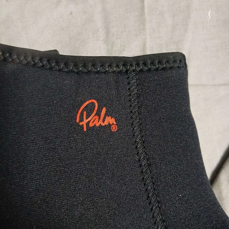 PALM NEOPRENE ANKLE BOOT, BLACK WITH ZIP – SIZE UK 14