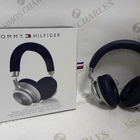 TOMMY HILFIGER NOISE CANCELLING HEADPHONES ON EAR IN NAVY