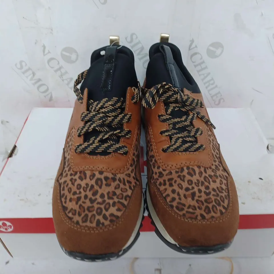 BOXED RIEKER SNEAKERS IN TAN/ANIMAL PRINT - SIZE 40