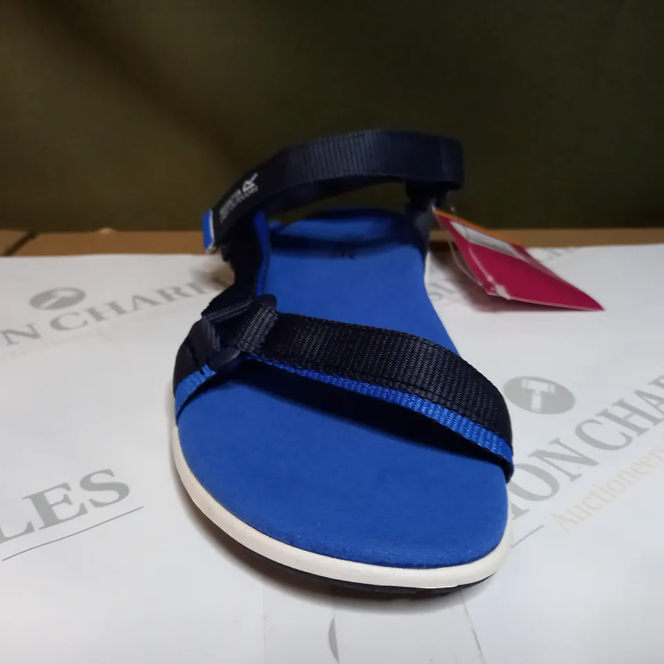 REGATTA LADY SANTA SOL SANDALS SIZE 6