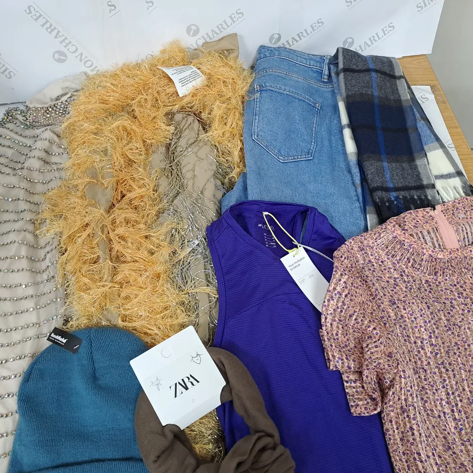 LARGE QUANTITY OF ASSORTED CLOTHING ITEMS TO INCLUDE ZARA, H&M AND SHEIN