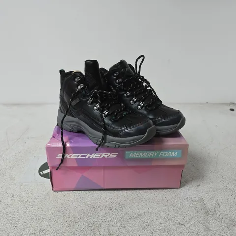 SKECHERS HI-TOP HIKER BOOTS β BLACK, MEMORY FOAM (SIZE 4 1/2)
