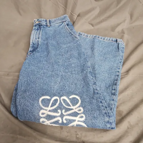 LOEWE JEANS IN BLUE DENIM SIZE 8/36