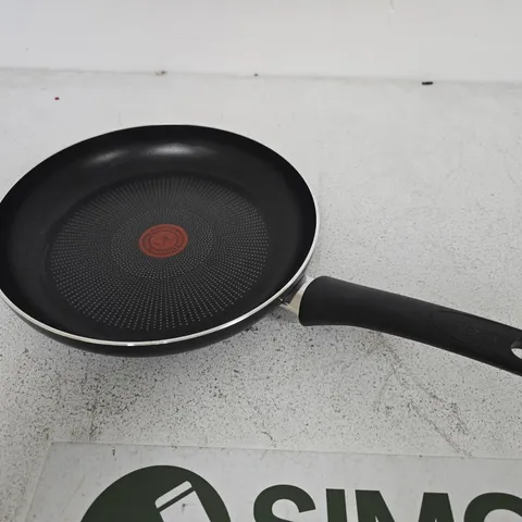 TEFAL FRYING PAN β NON-STICK WITH THERMO-SPOT CENTRE
