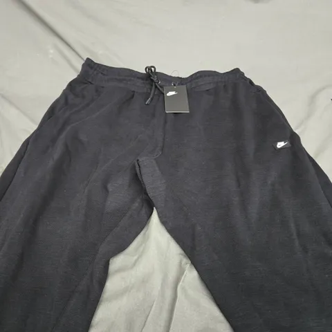 NIKE BLACK JOGGER TROUSERS - XL