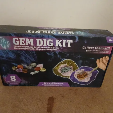 GEM DIG KIT β COLLECT THEM ALL (8 STONES INSIDE), AGE 6+