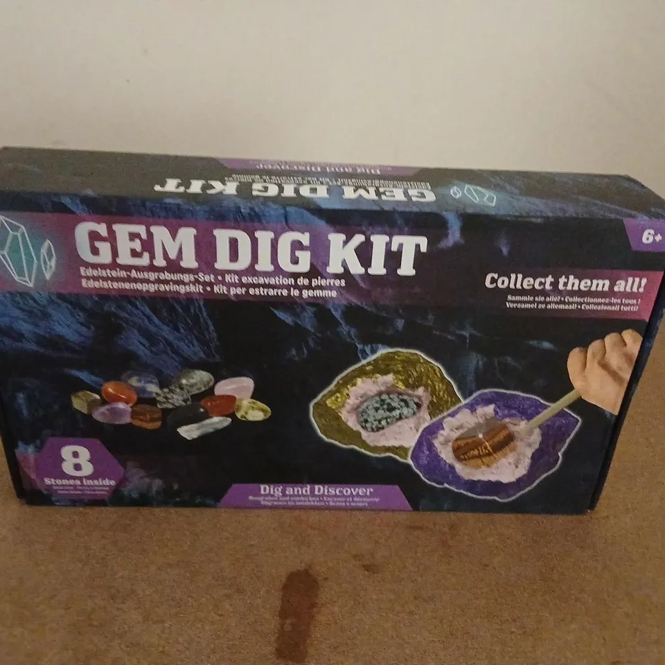 GEM DIG KIT – COLLECT THEM ALL (8 STONES INSIDE), AGE 6+