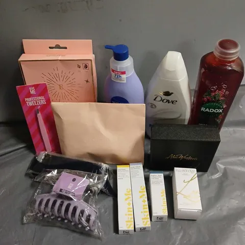 APPROXIMATELY 20 ASSORTED COSMETIC PRODUCTS INCLUDE - SKIN+ME AZELAIC ACID SERUM - ESTRID RAZOR - NIVEA BODY LOTION - ETC