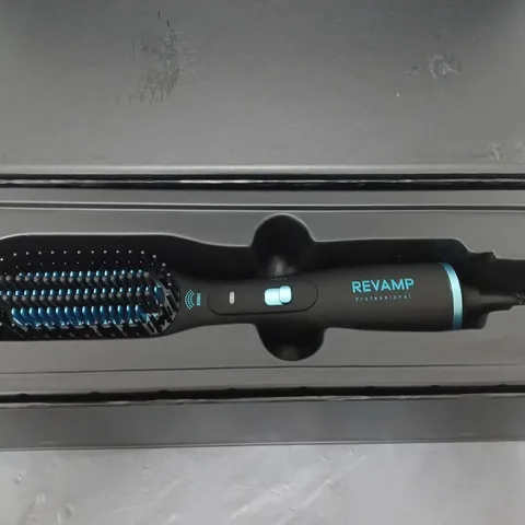 REVAMP PROGLOSS 4-IN-1 WET AND DRY IONIC MULTISTYLER BRUSH