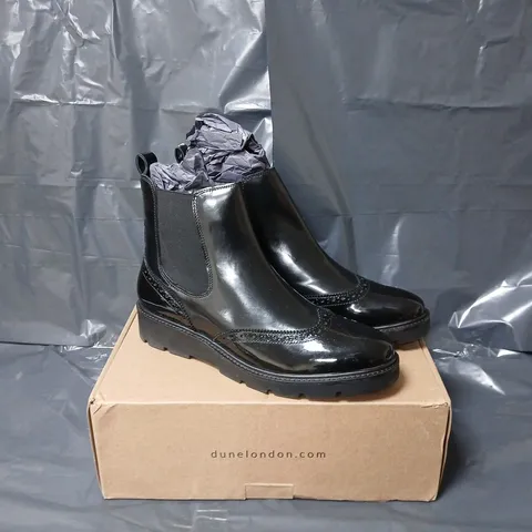 BOXED PAIR OF DUNE LONDON PAELO ANKLE BOOTS IN BLACK - SIZE 7