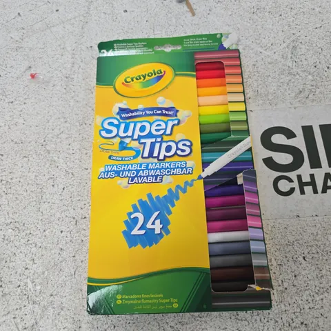 CRAYOLA SUPER TIPS 24 WASHABLE MARKERS – BOXED PACK
