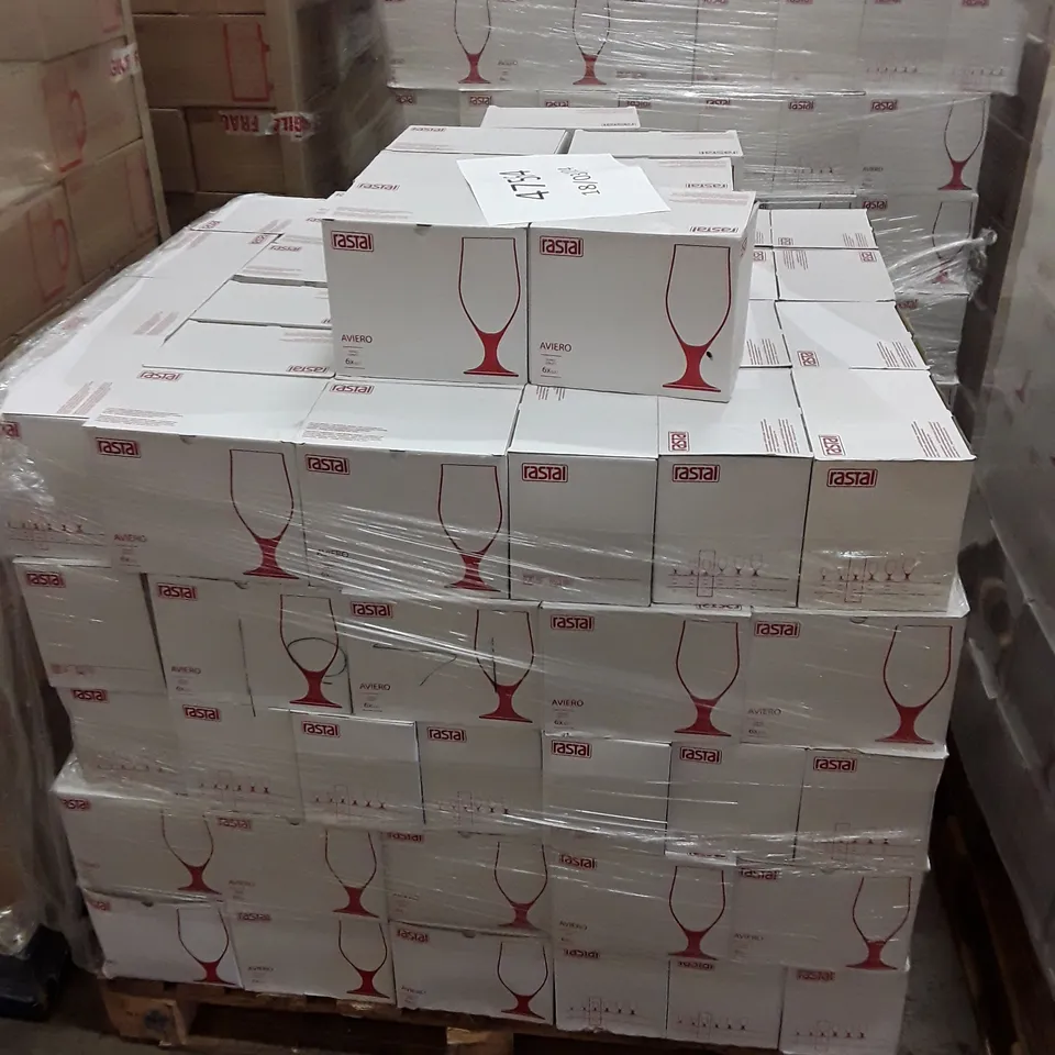 PALLET OF APPROXIMATELY 147 BOXES CONTAINING 6 RASTAL AVIERO 300ML GOBLETS  