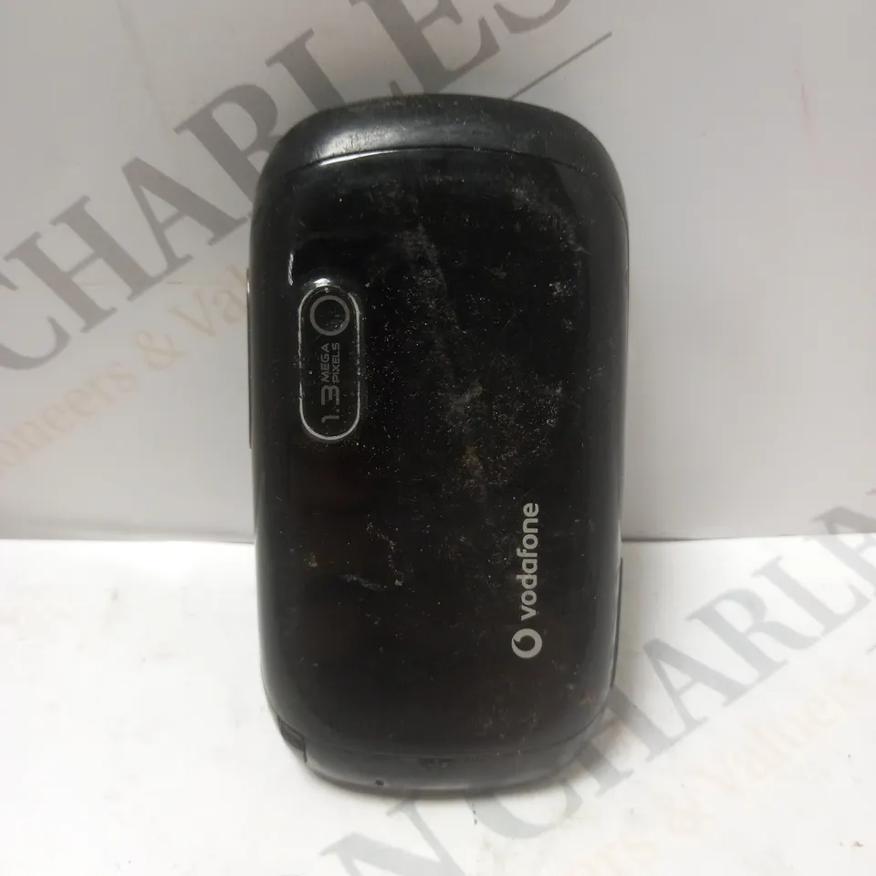 VODAFONE 541 MOBILE PHONE 