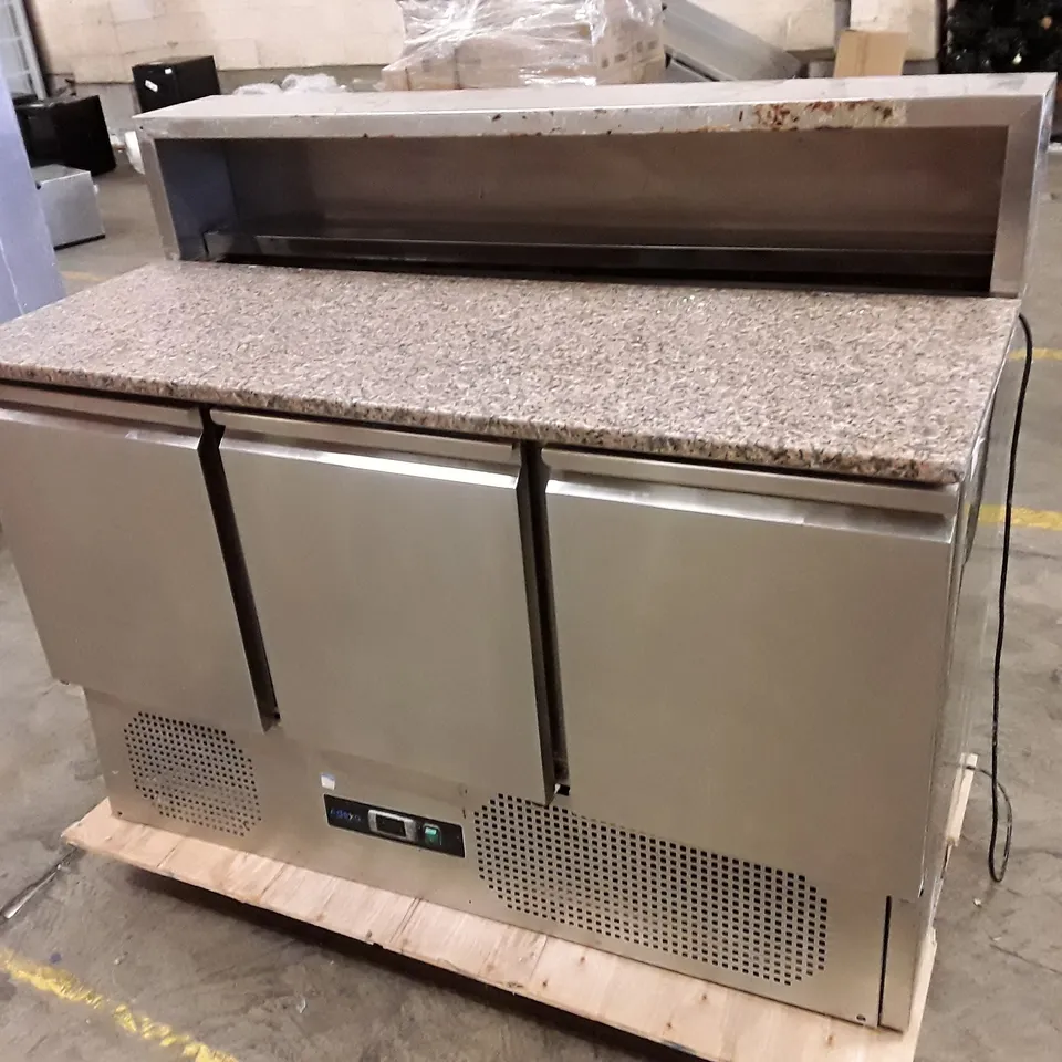 ADEXA PIZZA PREP TABLE 3 DOORS STAINLESS STEEL PIZZA TOP