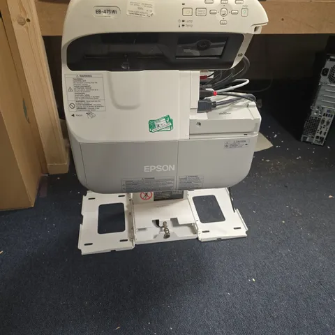 EPSON EB-475WI PROJECTOR
