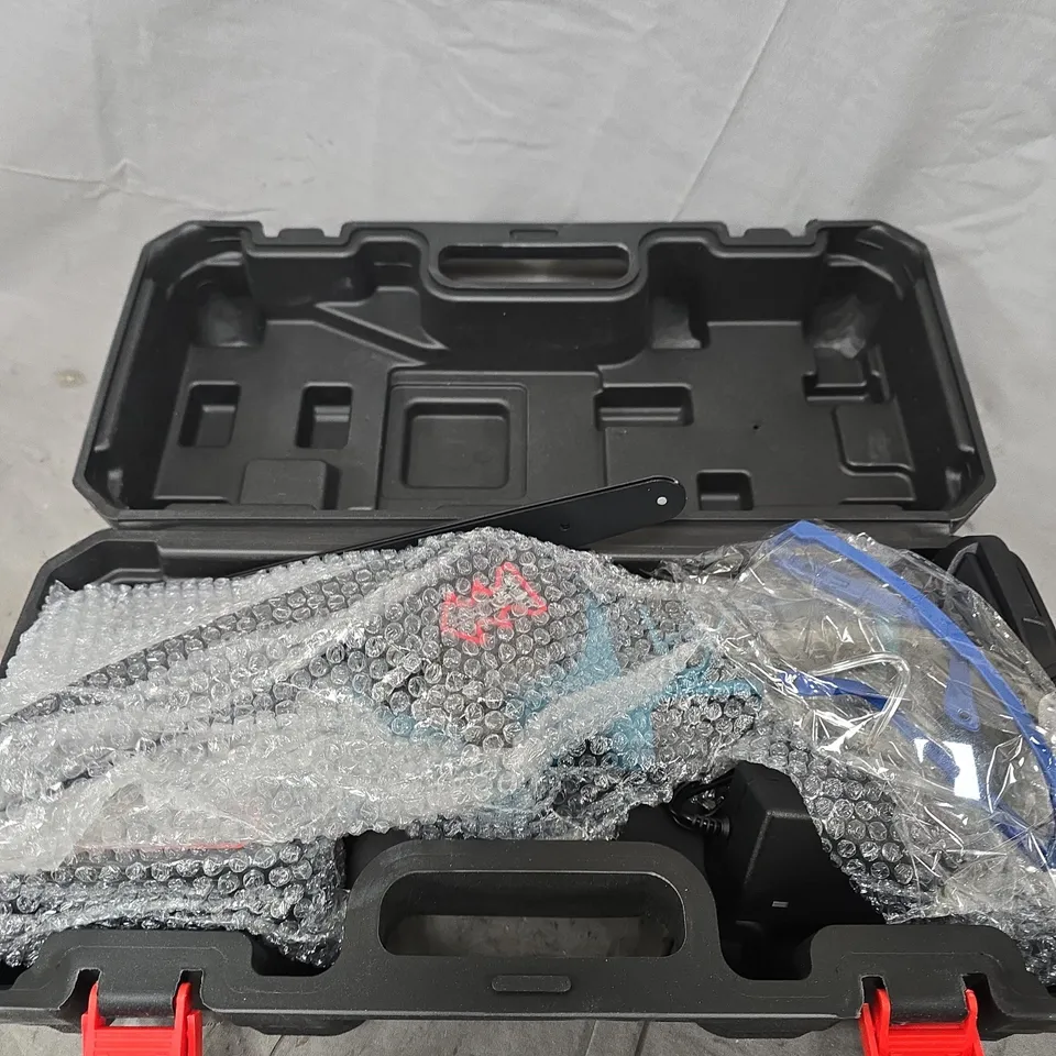 HANDHELD ELECTRIC PRUNING MACHINE WITH STORAGE CASE