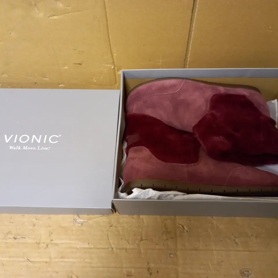 VIONIC PINK/RED FLUFFY BOOTS SIZE UK 7