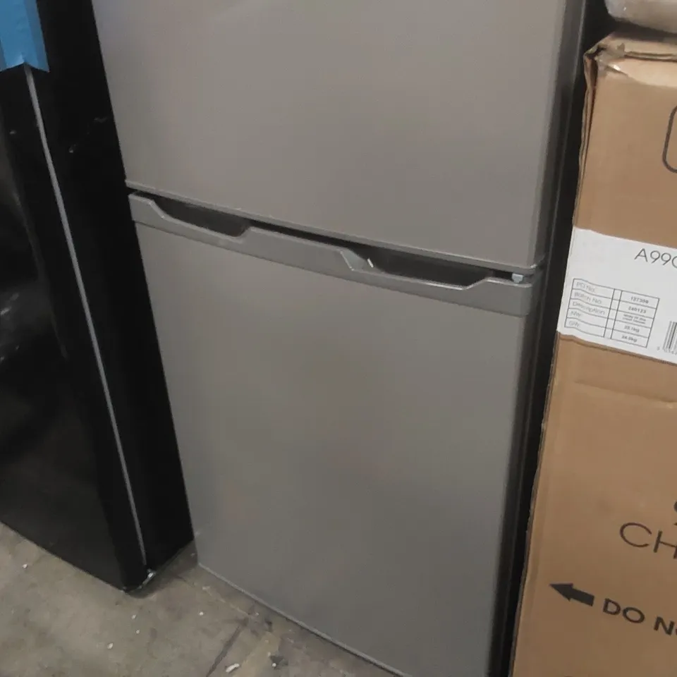 RUSSELL HOBBS 50CM WIDE LOW FROST FRIDGE FREEZER