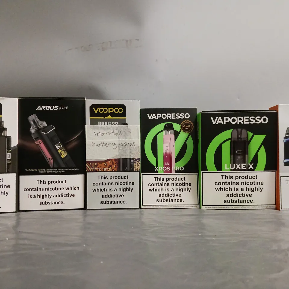 BOX OF APPROXIMATELY 18 ASSORTED E-CIGARETTES TO INCLUDE - VAPORESSO , VOOPOO, GEEK VAPES