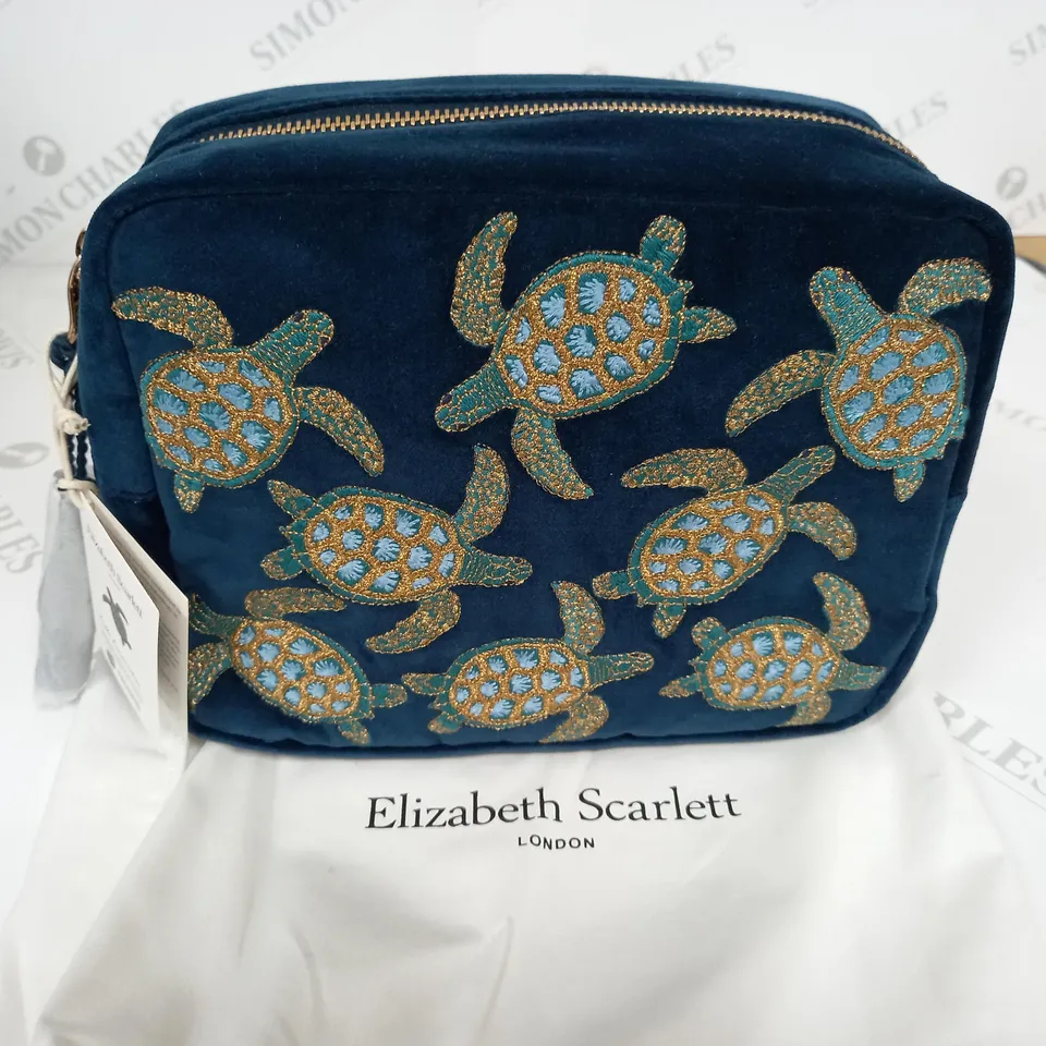 ELIZABETH SCARLETT MARINE NAVY VELVET WASHBAG
