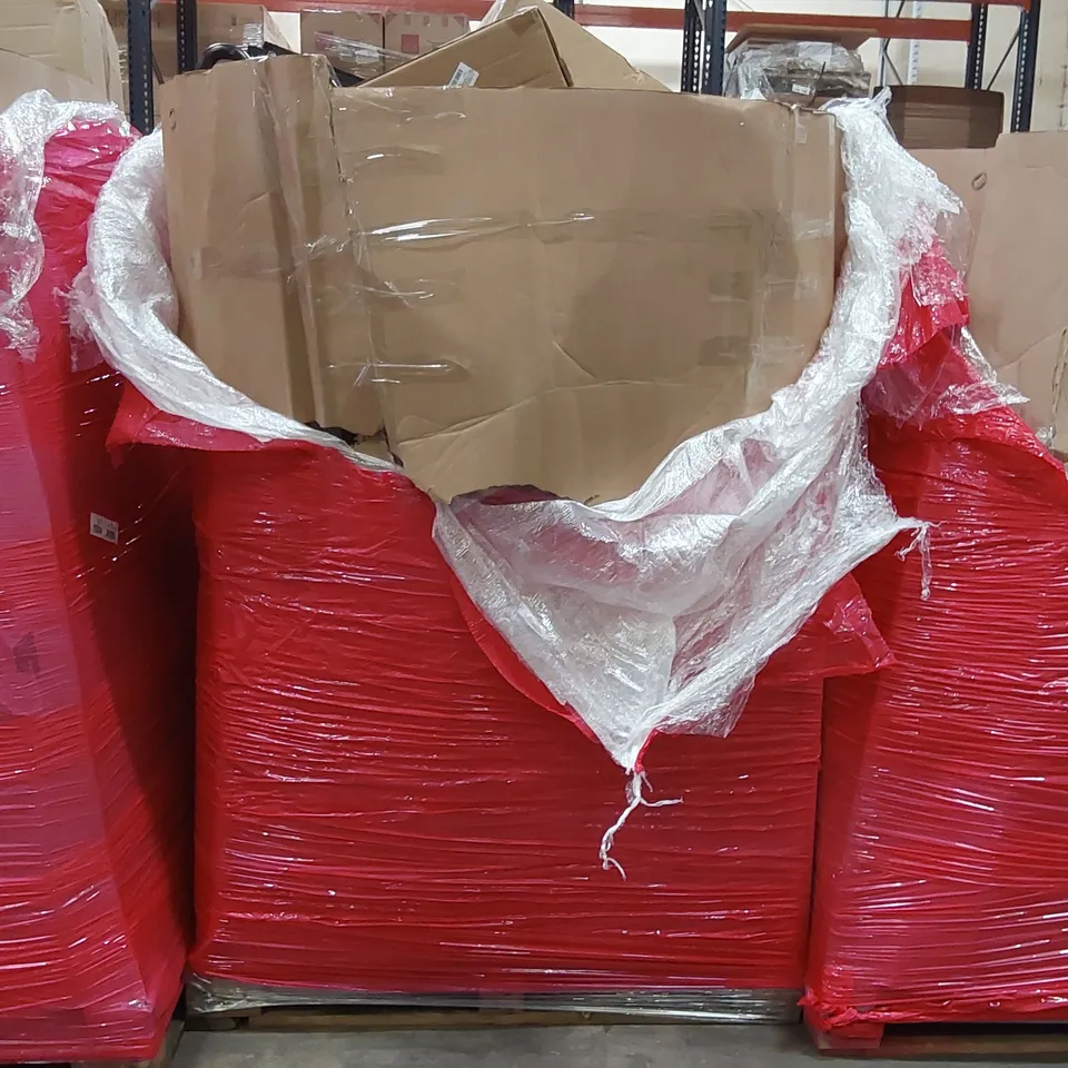 PALLET OF ASSORTED CONSUMER PRODUCTS TO INCLUDE: OFFICE CHAIRS, OUTDOOR/GARDEN CART, CEILING FAN LIGHT, AQUARIUM TANK ECT