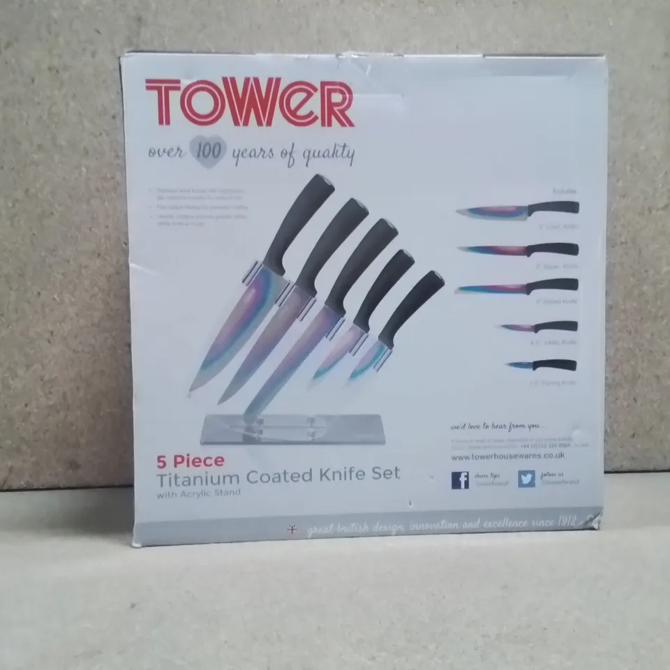 BOXED TOWER KITCHEN KNIFE SET MULTICOLOURED BLADES AND ACRYLIC STAND