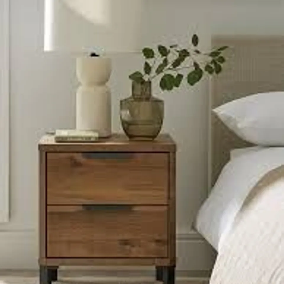 BOXED HARLEM 2 DRAWER BEDSIDE MID OAK
