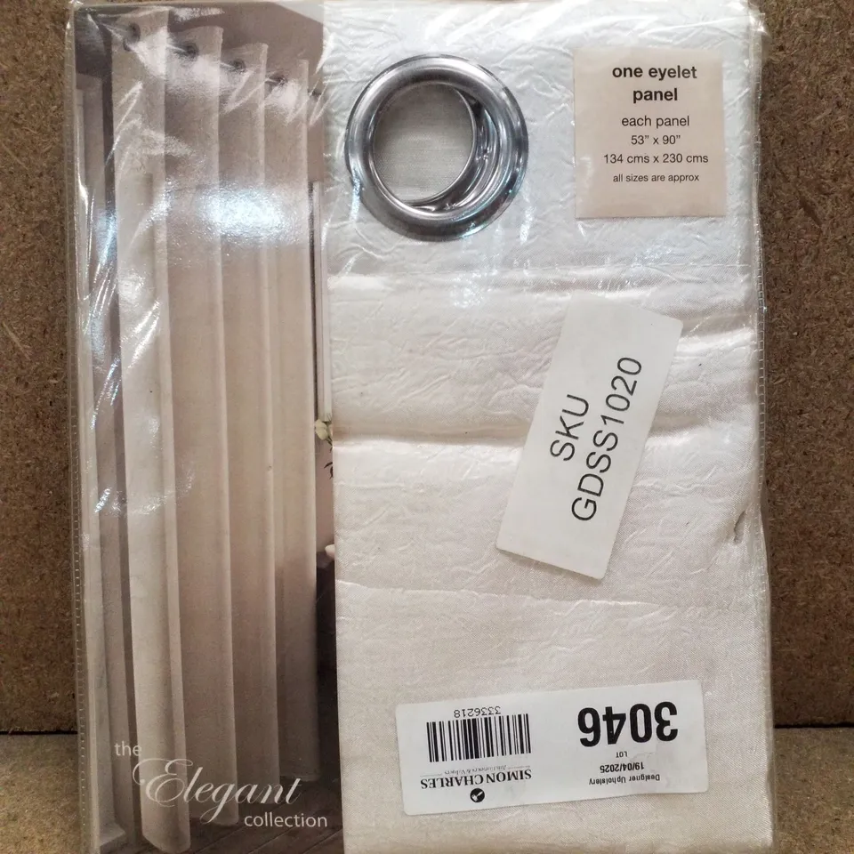 THE ELEGANT COLLECTION EYELET CRUSHED VOILE PANNEL 134×230CM - CREAM 