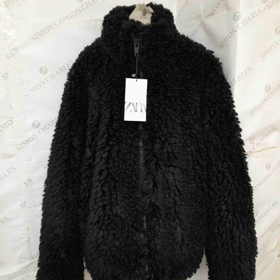 ZARA FURRY COAT IN BLACK SIZE M