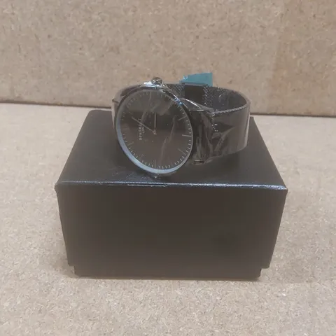 BOXED DISTRICT LONDON WATCHES 