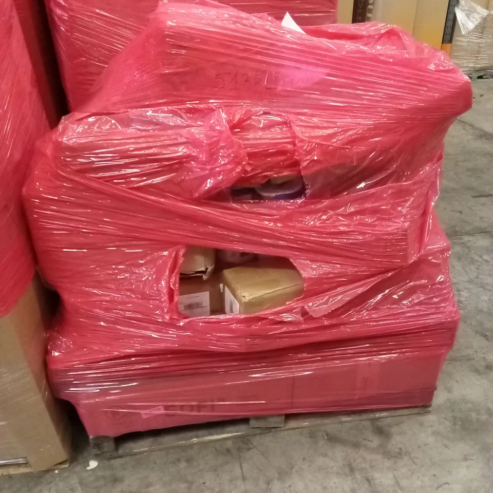 PALLET OF ASSORTED ITEMS INCLUDING: KITCHEN ROLL, TRAVEL COT, BOXED FURNITURE ETC 