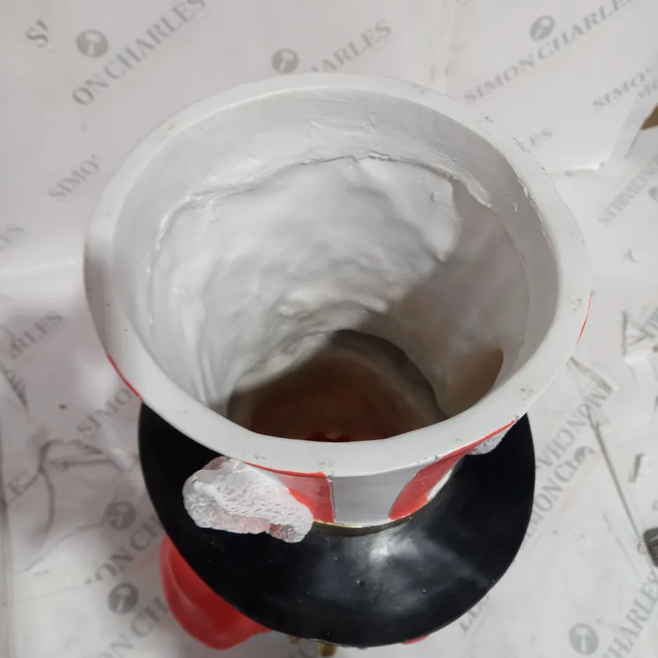 ENCHANTED GARDEN BY GARDEN REFLECTIONS MRS RABBIT PLANTER