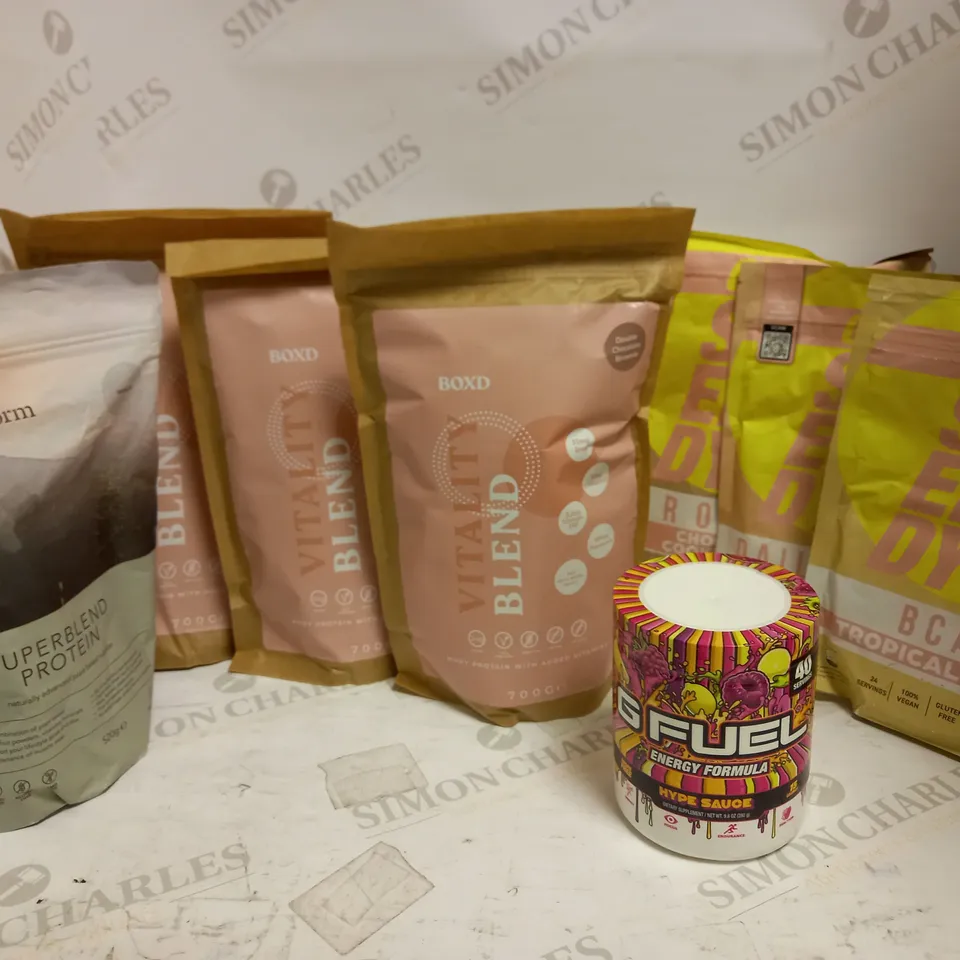 LOT OF 8 PACKS OF PROTEIN POWDERS (3KG TOTAL)