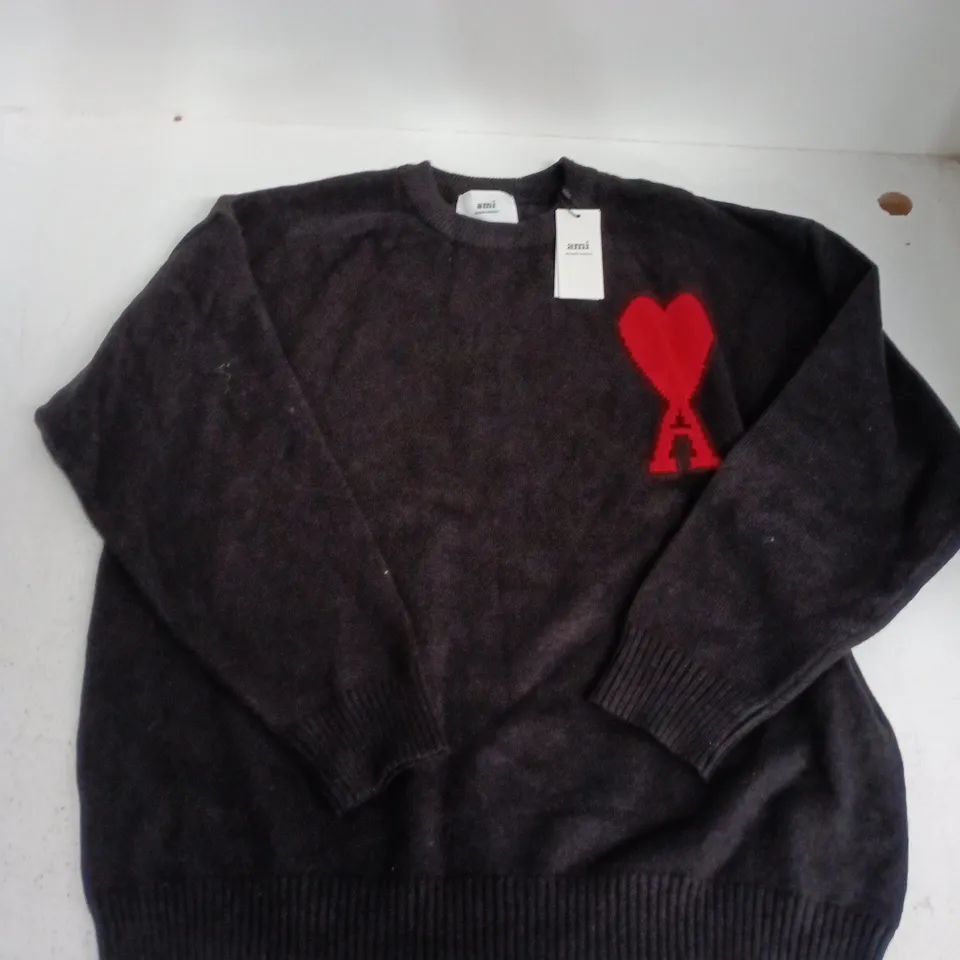 AMI ALEXANDRE MATTIUSSI KNIT SWEATER WITH RED HEART LOGO – CHARCOAL - LARGE