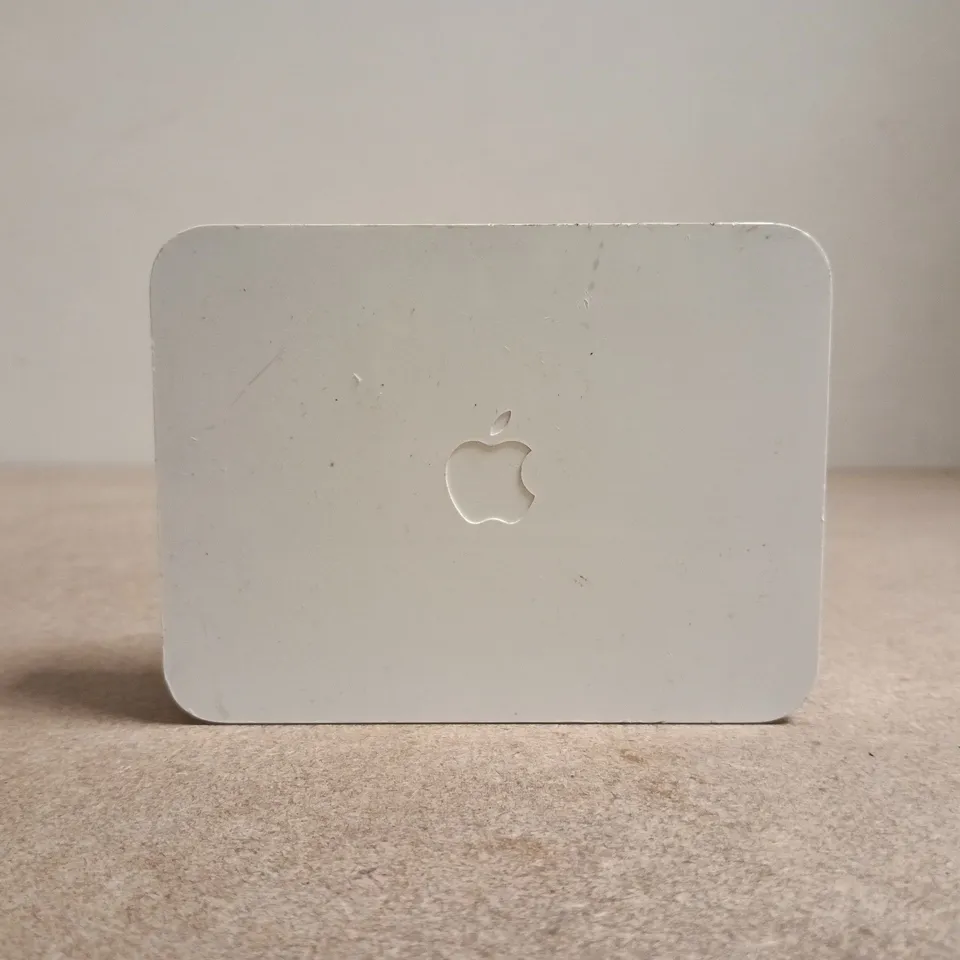 APPLE CINEMA HD DISPLAY 90W ADAPTOR