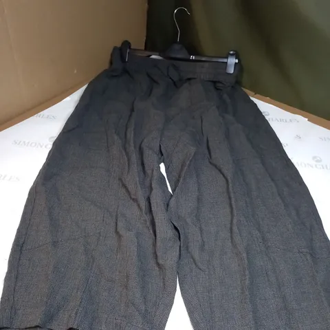 POETRY CHARCOAL PANTS SIZE 20