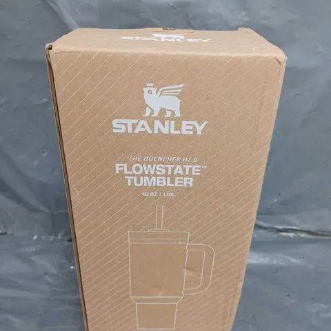 BOXED AND SEALED STANLEY THE QUENCHER H2.0 FLOWSTATE TUMBLER (1.18L)