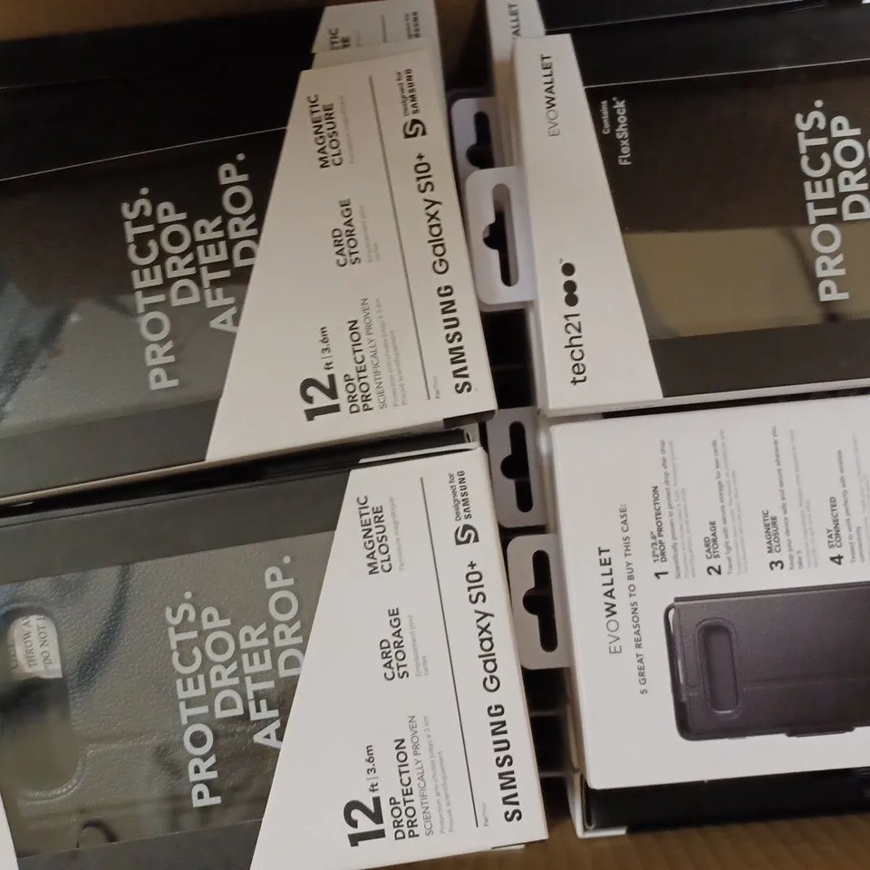 BOX OF 64 TECH21 SAMSUNG GALAXY S10+ PHONE CASE