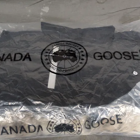 CANADA GOOSE WYNDHAM PARKA – MEN’S, BLACK, UK MEDIUM (M/M) 