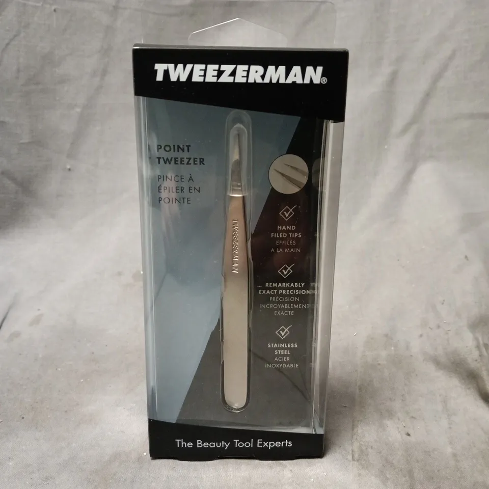 BOXED TWEEZERMAN POINT TWEEZER