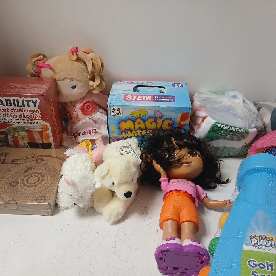 LARGE QUANTITY OF ASSORTED TOYS AND GAMES TO INCLUDE -TEDDIES , FOOTBALLS AND FANCY DRESS OUTFIT