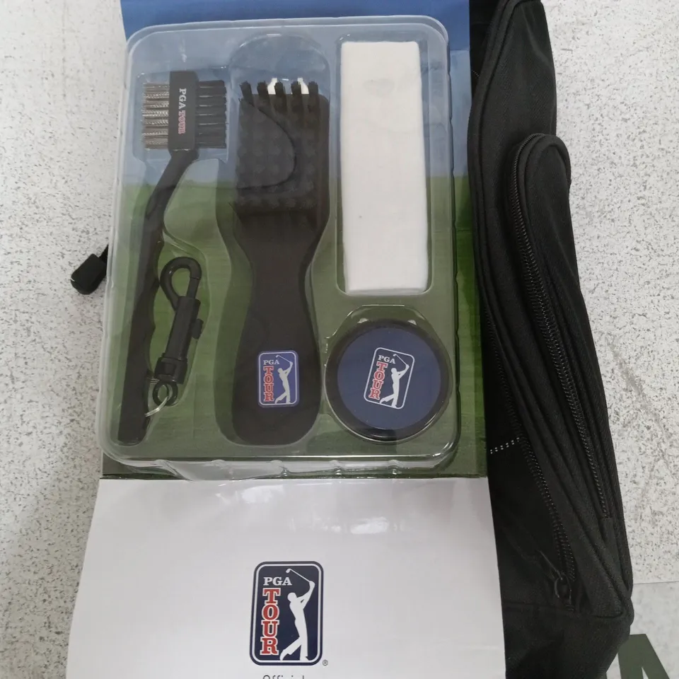PGA TOUR GOLF SHOE BAG & CLUB CARE SET