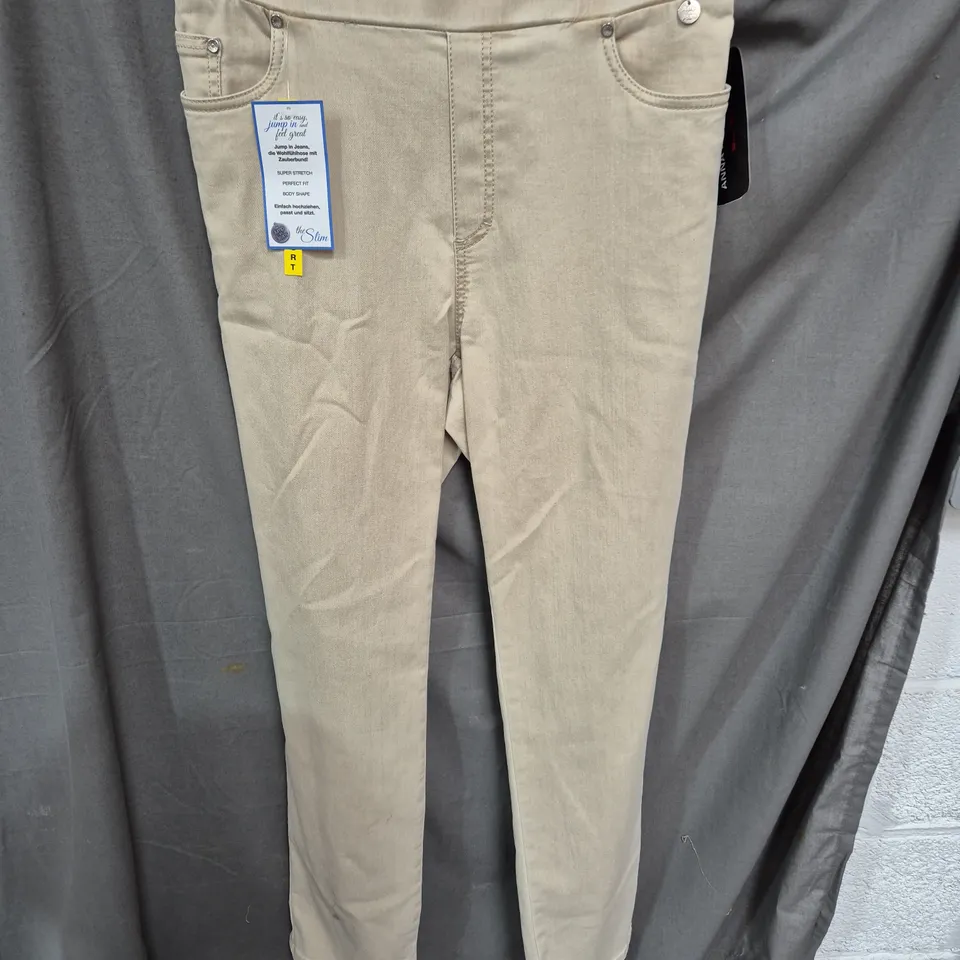 ANNA MONTANA ANGELIKA SLIM FIT JEANS – BEIGE, WOMEN'S EU 44