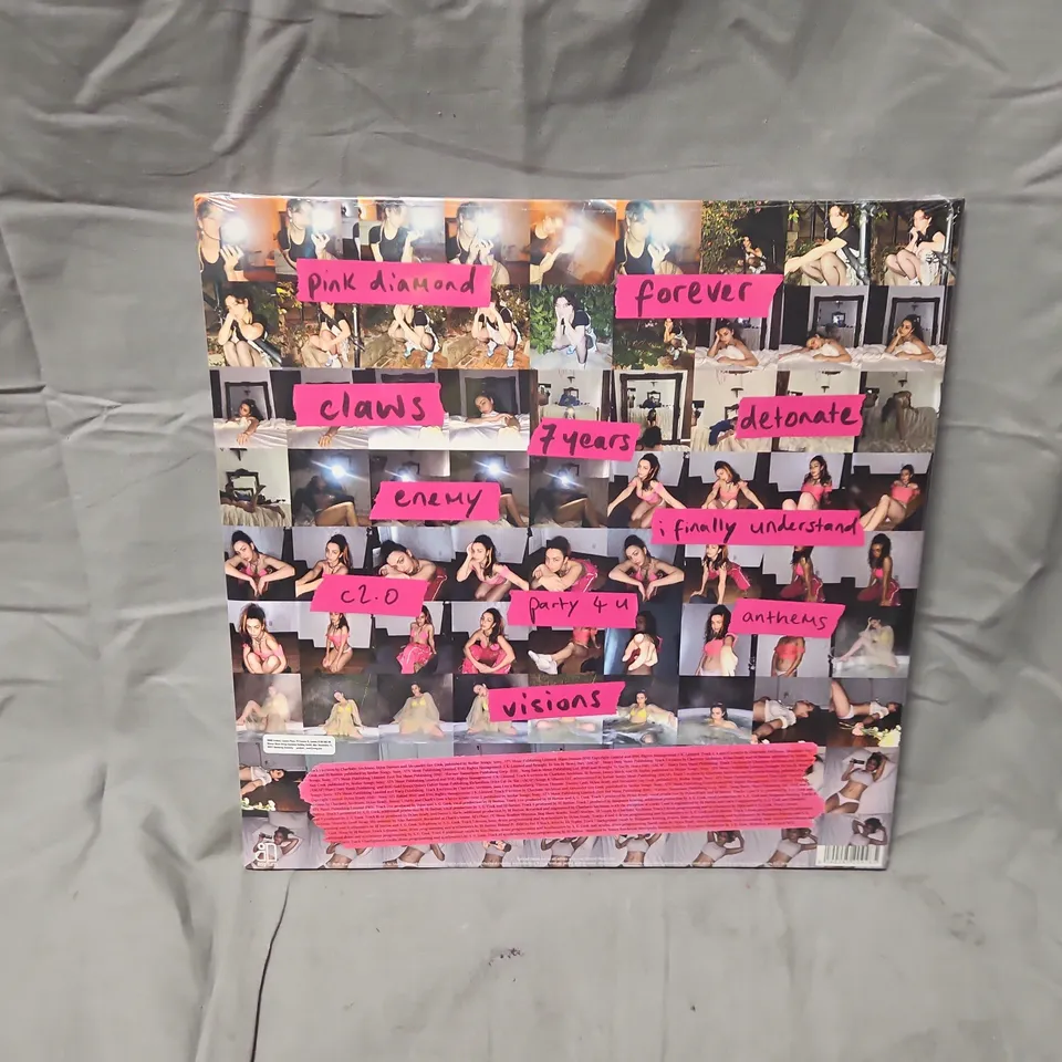 SEALED CHARLI XCX – HOW I'M FEELING NOW (THE ULTIMATE LOCKDOWN ALBUM) 12" CLEAR VINYL, 140G